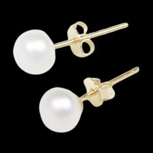 Solid 14kt Yellow Gold Pearl Studs Earrings